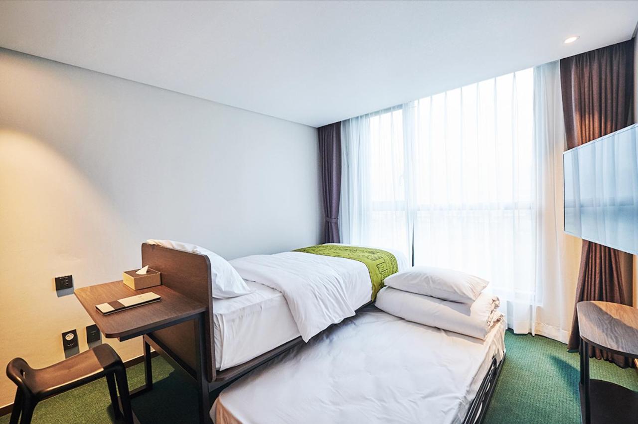 Jeju Pureun Hotel Seogwipo Luaran gambar